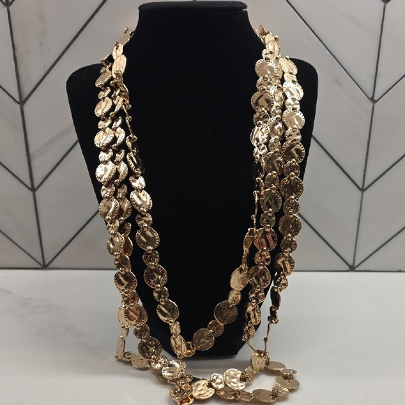 Jewelry - Gold Coin Necklace